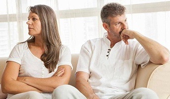 warning signs your spouse wants out - how to save the marriage when he/she wants out